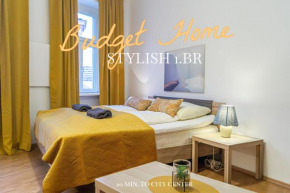 Chic 1BR Apt Well Connected to the Whole City